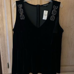 🦋Lane Bryant Black Velvet Sleeveless Blouse🦋